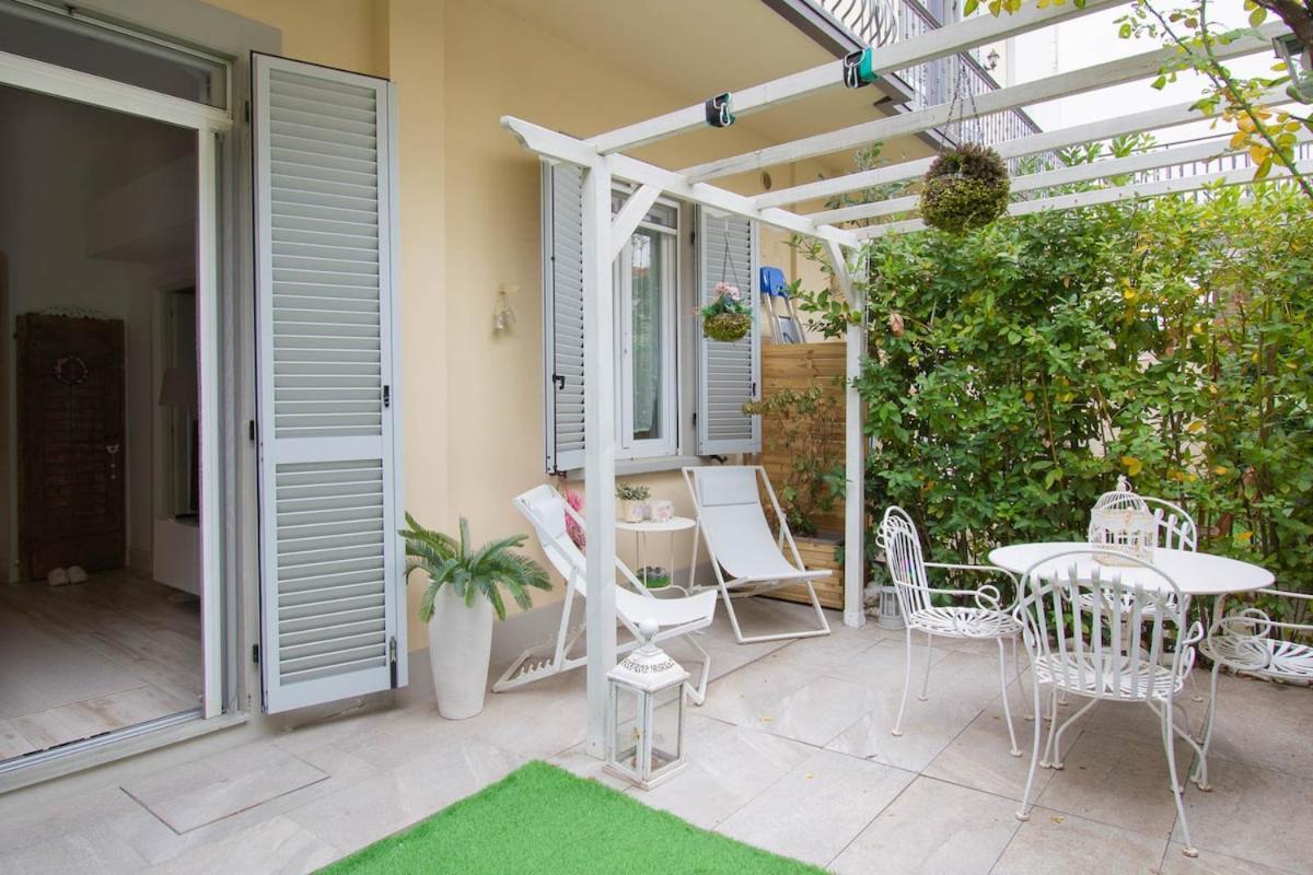 Stylish 2 Bedroom Flat - Garden Florencia